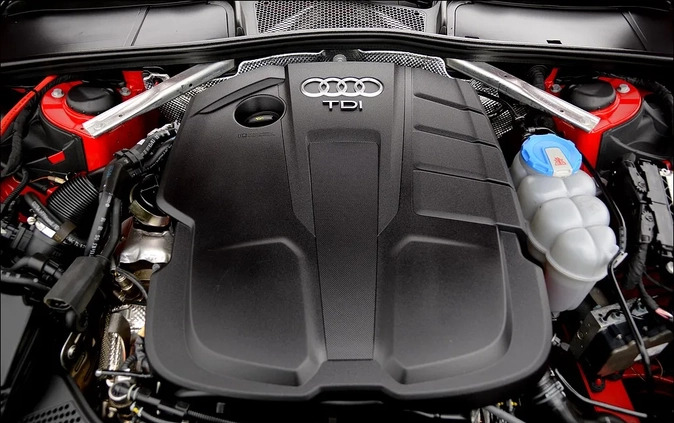 Audi A4 cena 82800 przebieg: 182893, rok produkcji 2018 z Świdnica małe 781